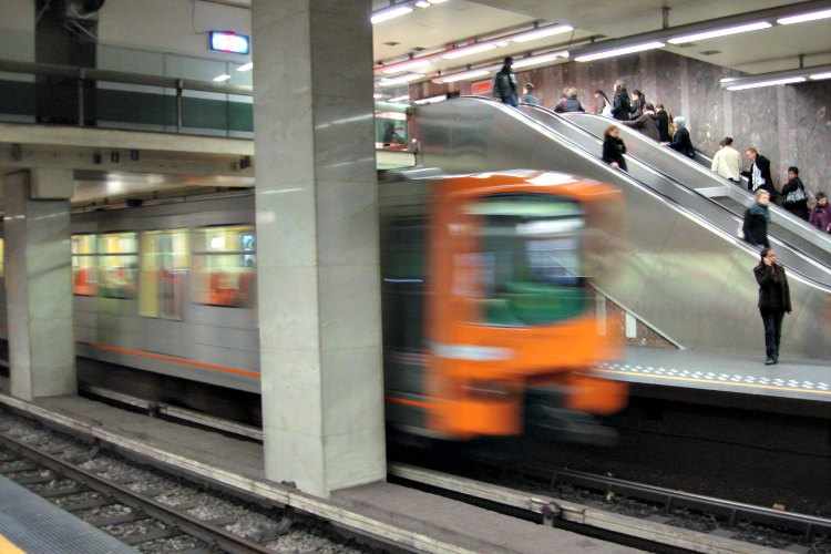 Metro de Bruselas