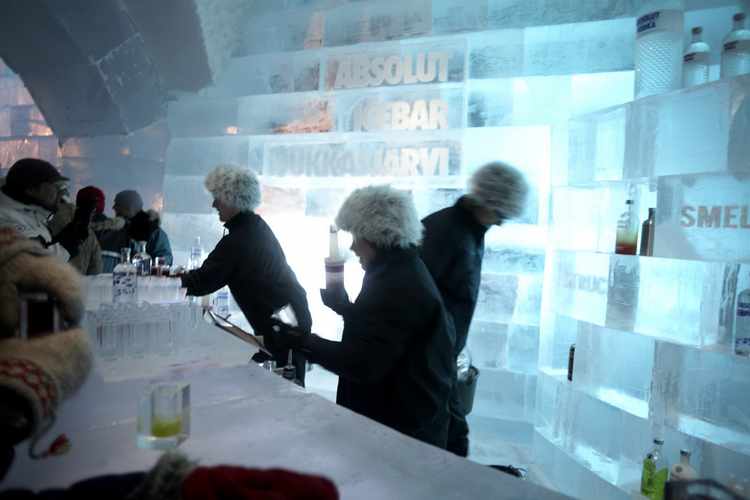 hoteles de hielo - Absolut Ice Bar